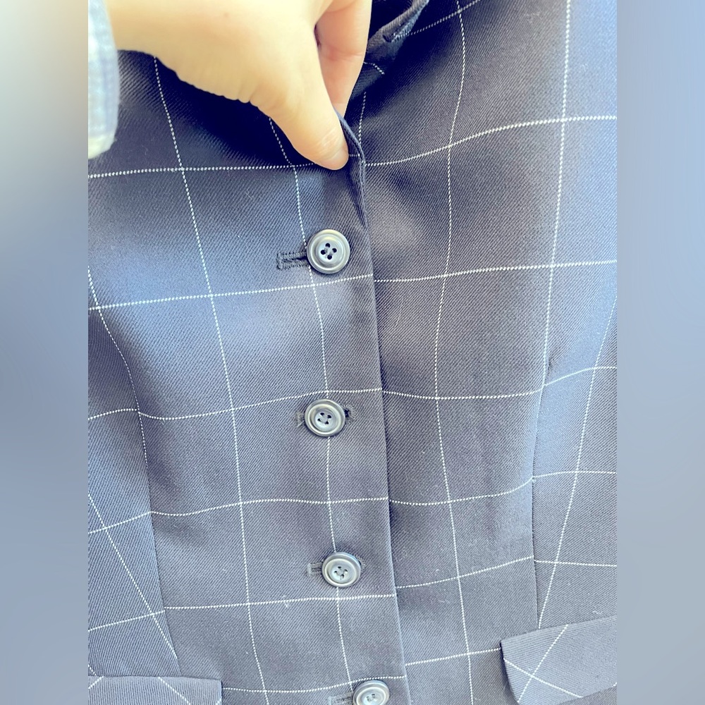 Pendleton Navy Windowpane Wool Blazer - Picture 5 of 9